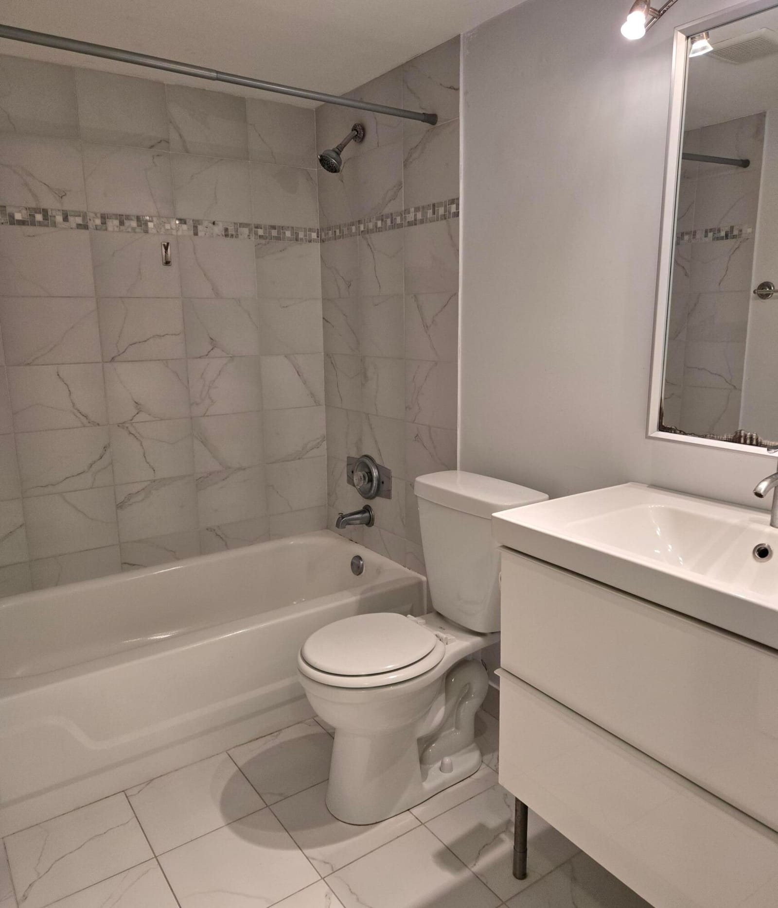 1009 Green Pine Boulevard D3, West Palm Beach, FL 33409 photo 16