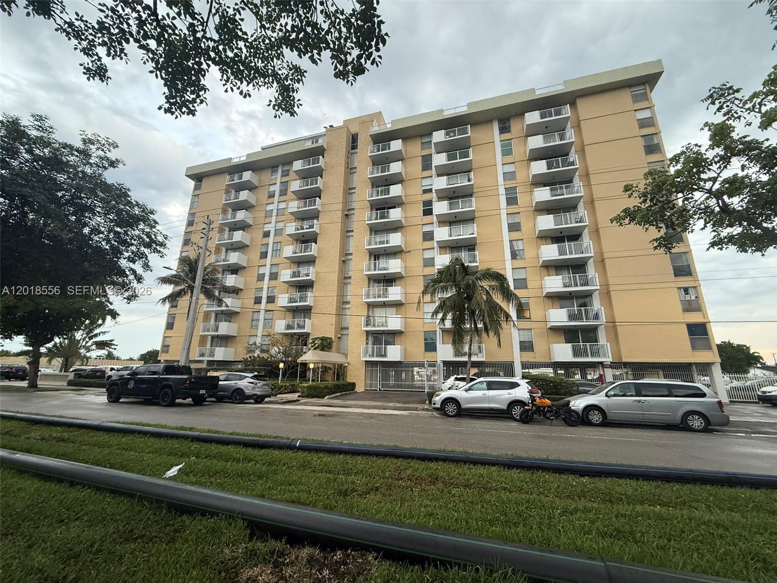 2020 NE 135th Street 503, North Miami, FL 33181, North Miami