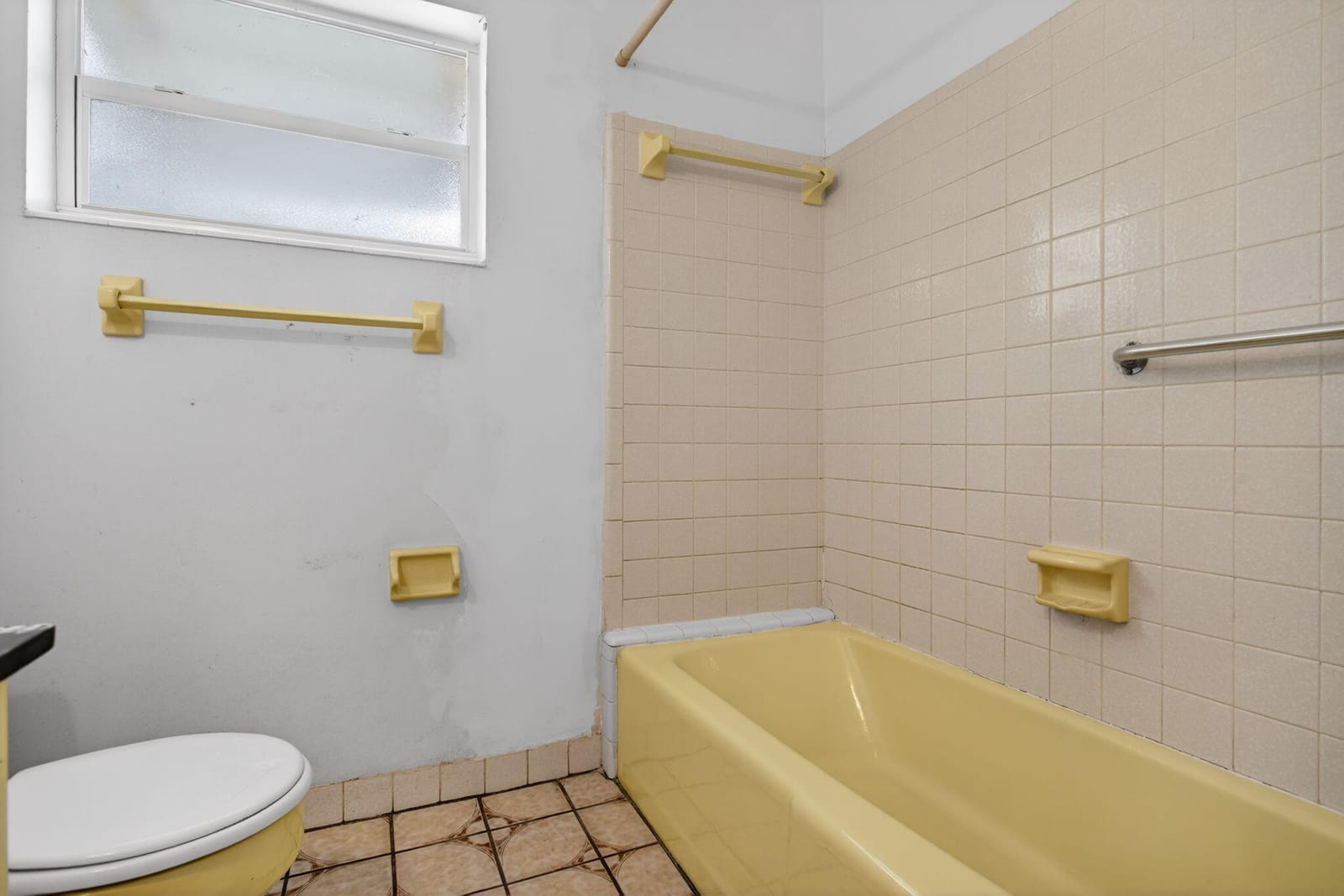 2540 NW 34th Terrace, Lauderdale Lakes, FL 33311 photo 19