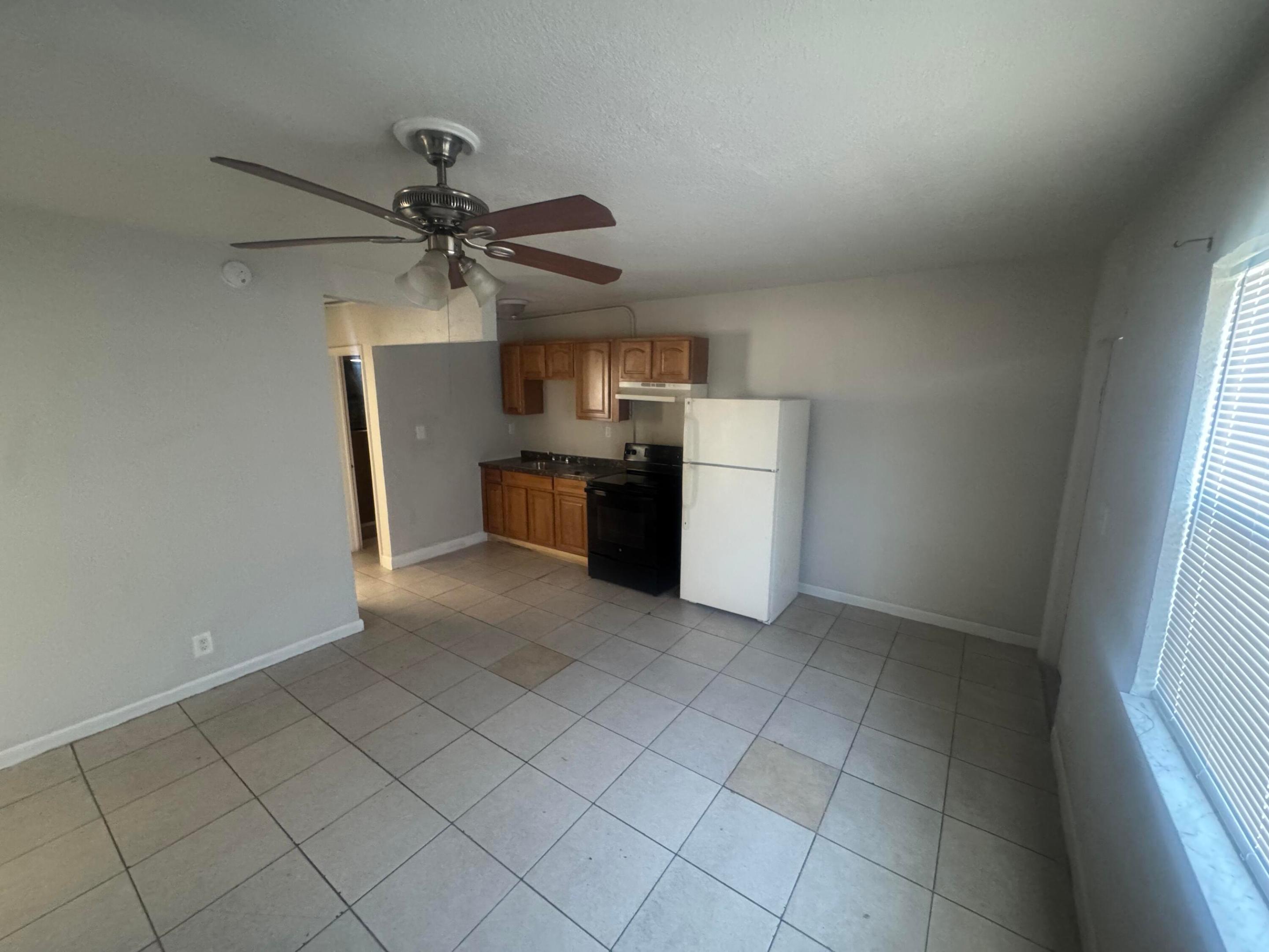 4401 SW 20th Street 1-5, West Park, FL 33023, West Park
