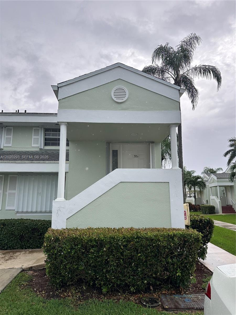 2526 SE 20th Place 207B, Homestead, FL 33035, Homestead