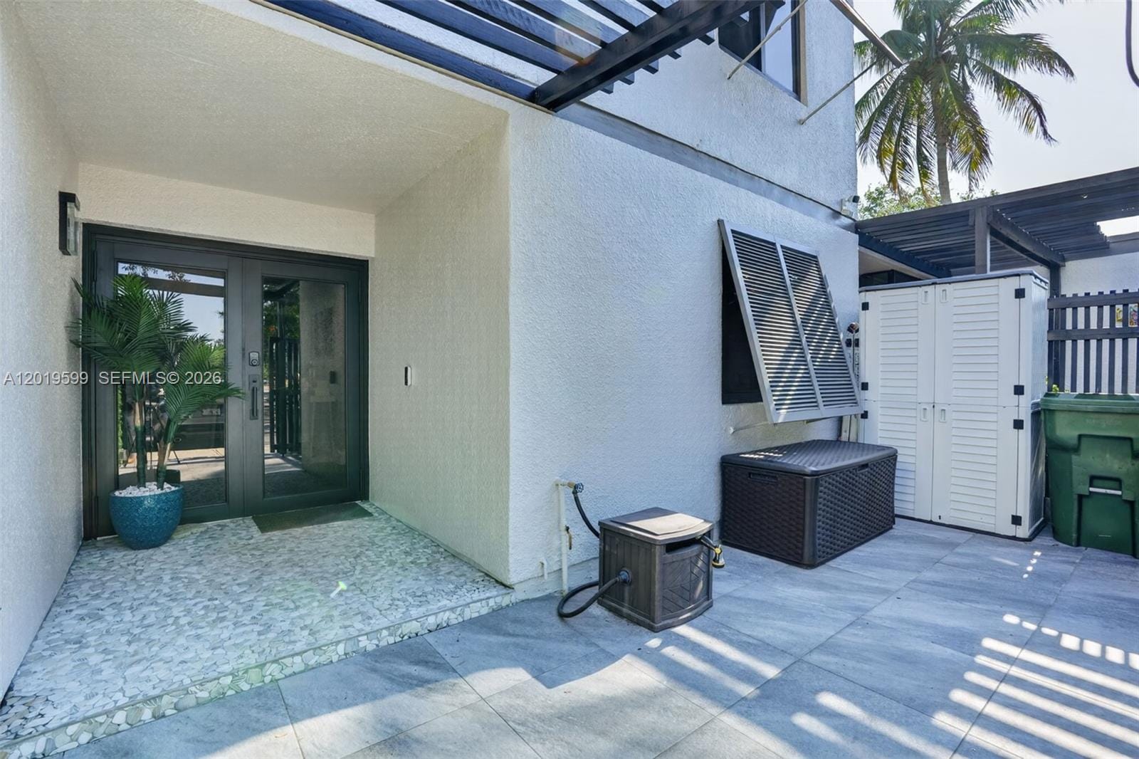 10750 S Golfview Drive, Pembroke Pines, FL 33026 photo 3