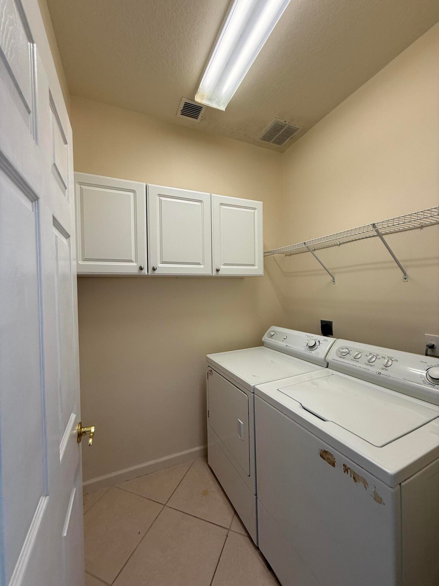 633 NW Whitfield Way — photo 11