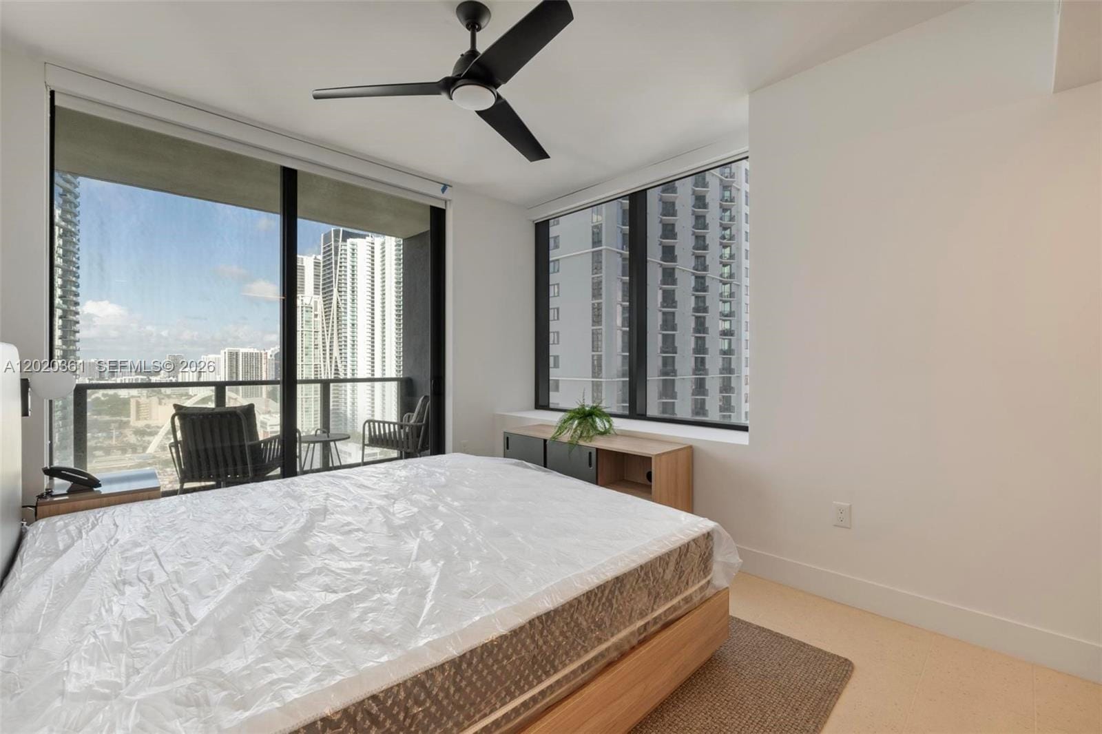 601 NE 1st Avenue 2801, Miami, FL 33132 photo 9