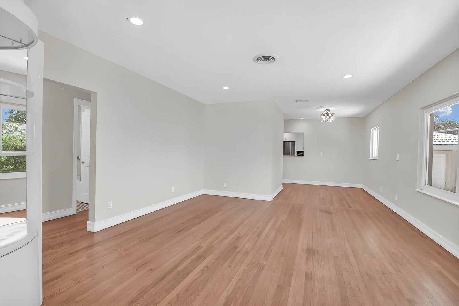 3216 Karen Drive — photo 4