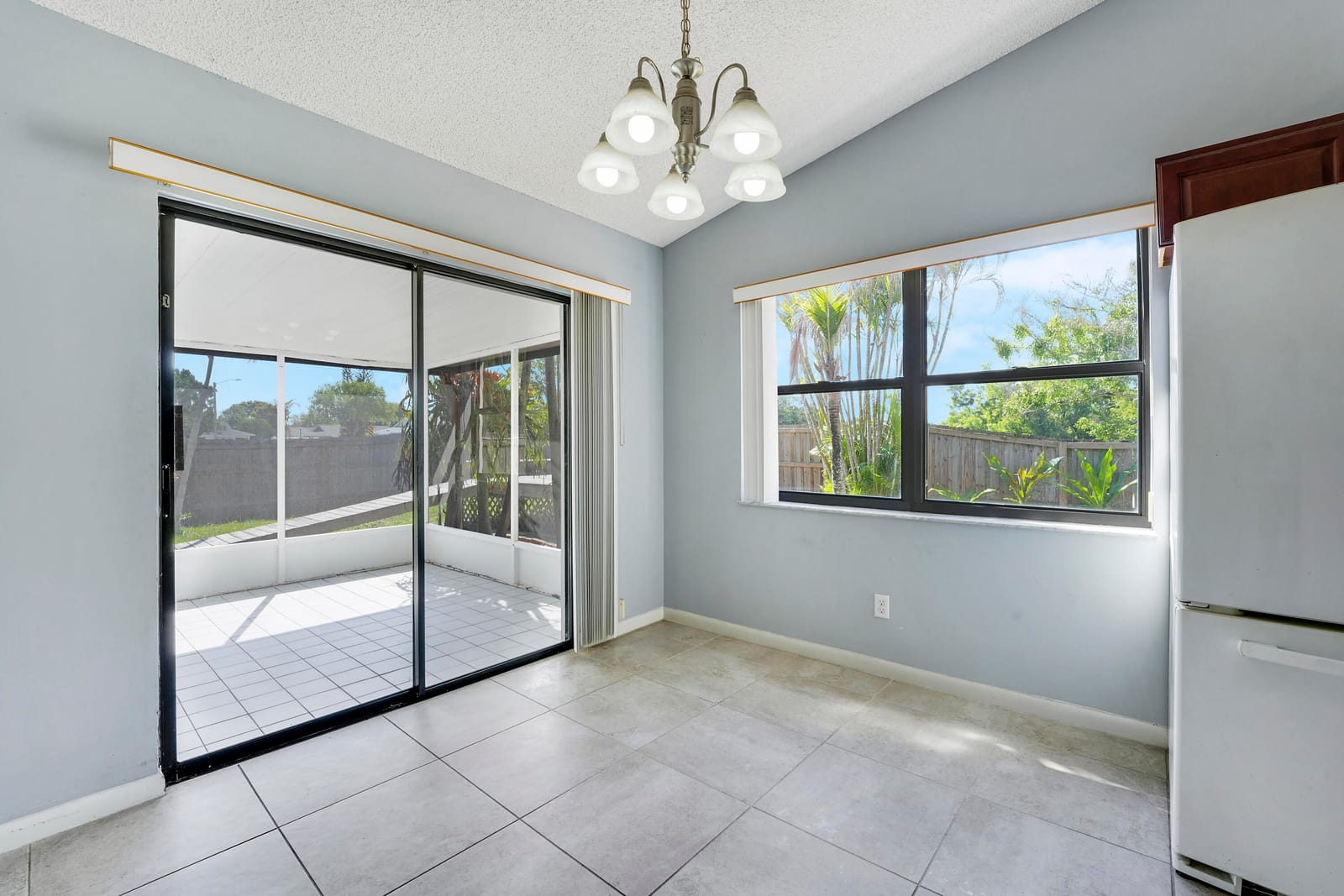 4617 SE Geneva Drive, Stuart, FL 34997 photo 11