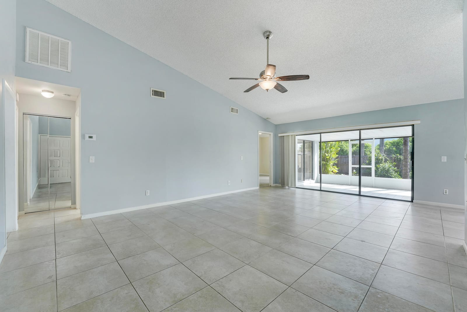 4617 SE Geneva Drive, Stuart, FL 34997 photo 8