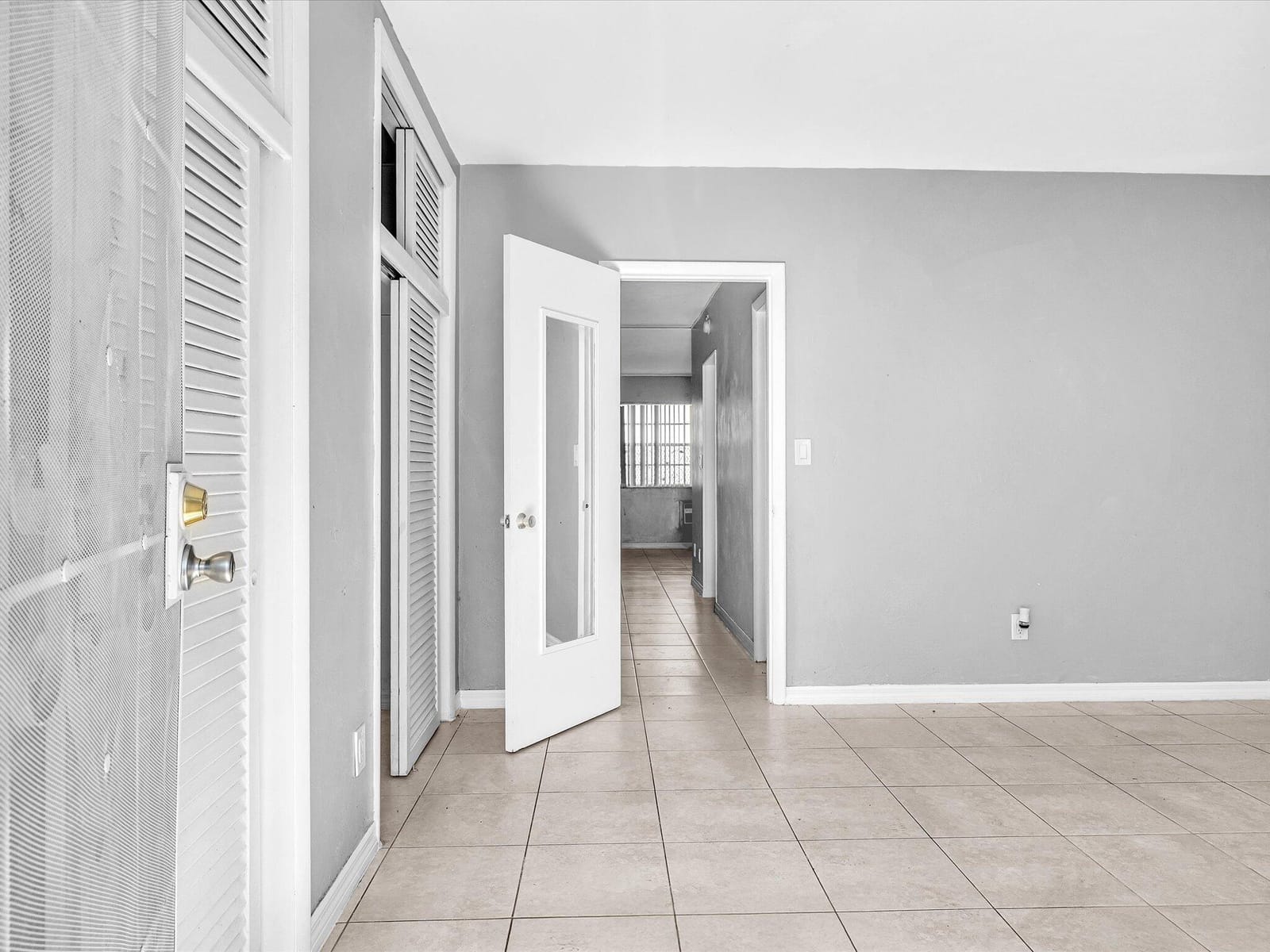 2915 Plunkett Street 5d — photo 8