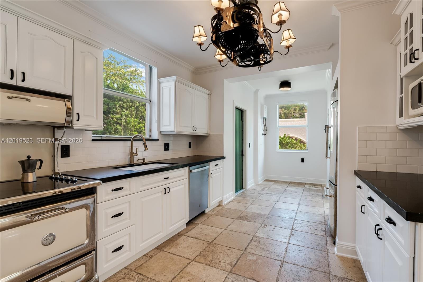 31 NE 46th Street, Miami, FL 33137 photo 23