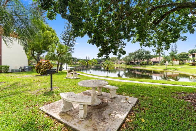 4996 Sable Pine Circle A1, Pine Ridge At Haverhill, West Palm Beach, FL