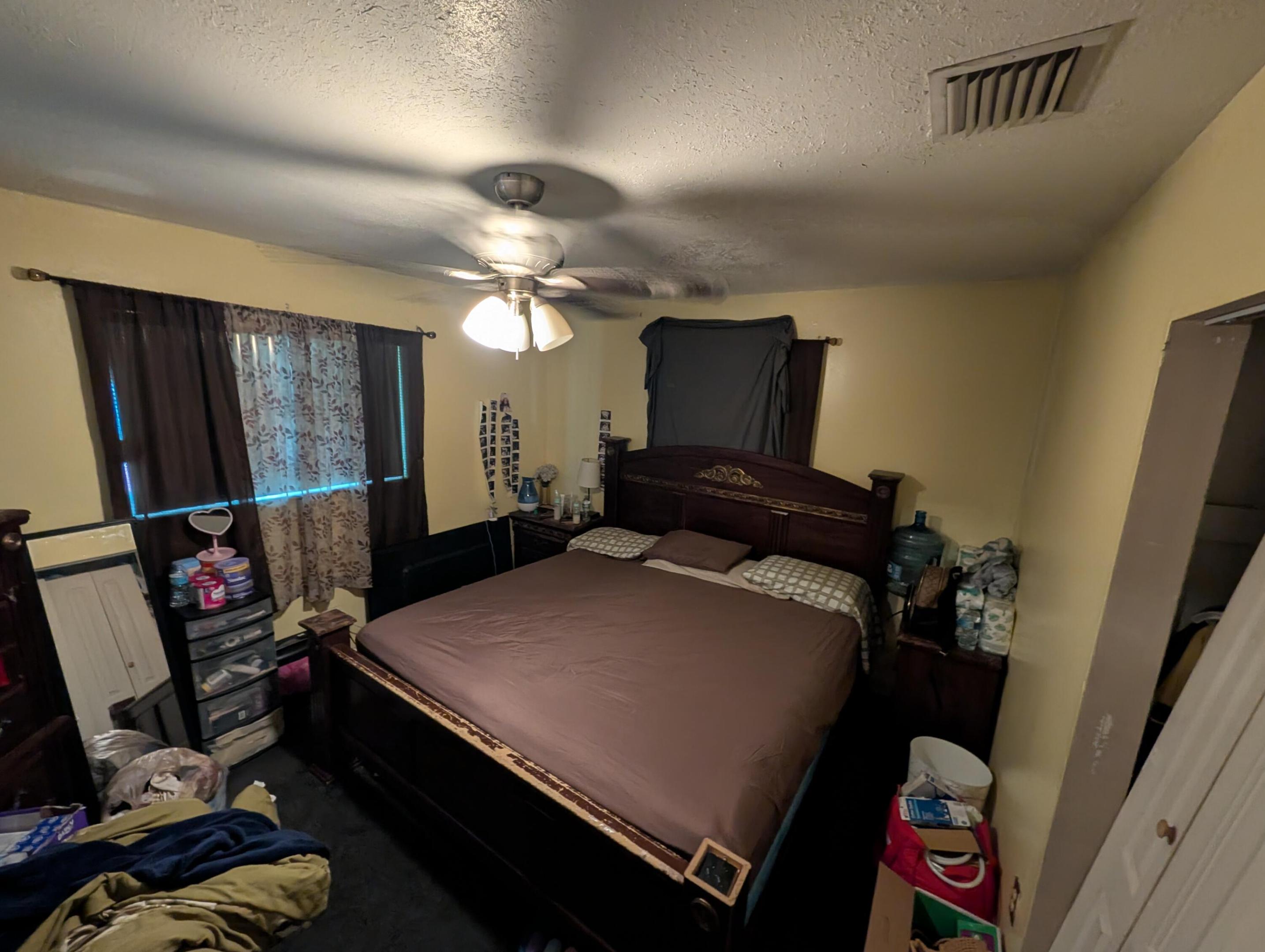 2761 NW 11th Place, Fort Lauderdale, FL 33311, Fort Lauderdale