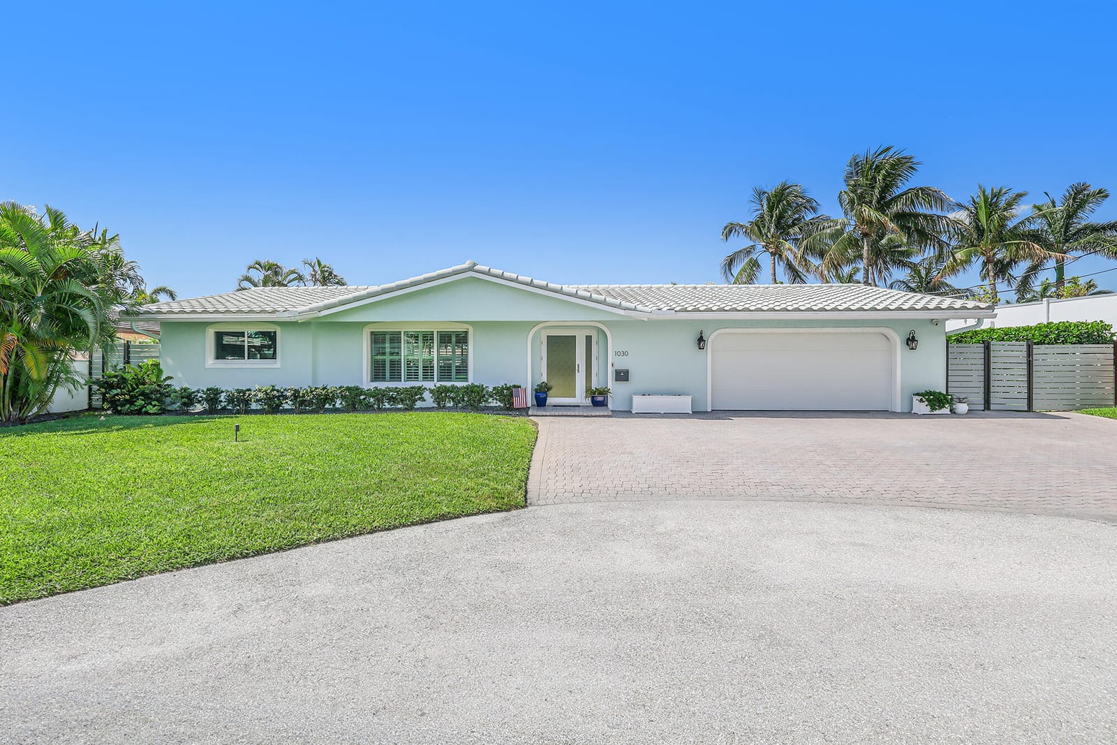 1030 NE 27th Way, Pompano Beach, FL 33062