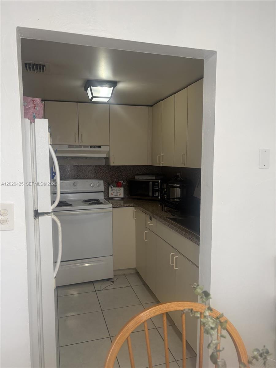 6620 W 2nd Court 403, Hialeah, FL 33012 photo 18