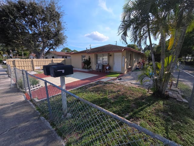 1024 Mcintosh Street, sold in Bunker Hill Add To Wpb, West Palm Beach, FL