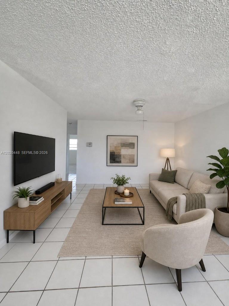 4030 SW 61st Avenue 6, Davie, FL 33314, Davie