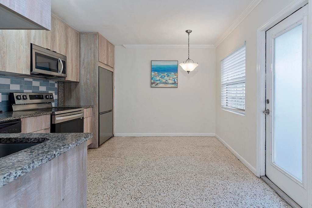 802 N J Street — photo 7
