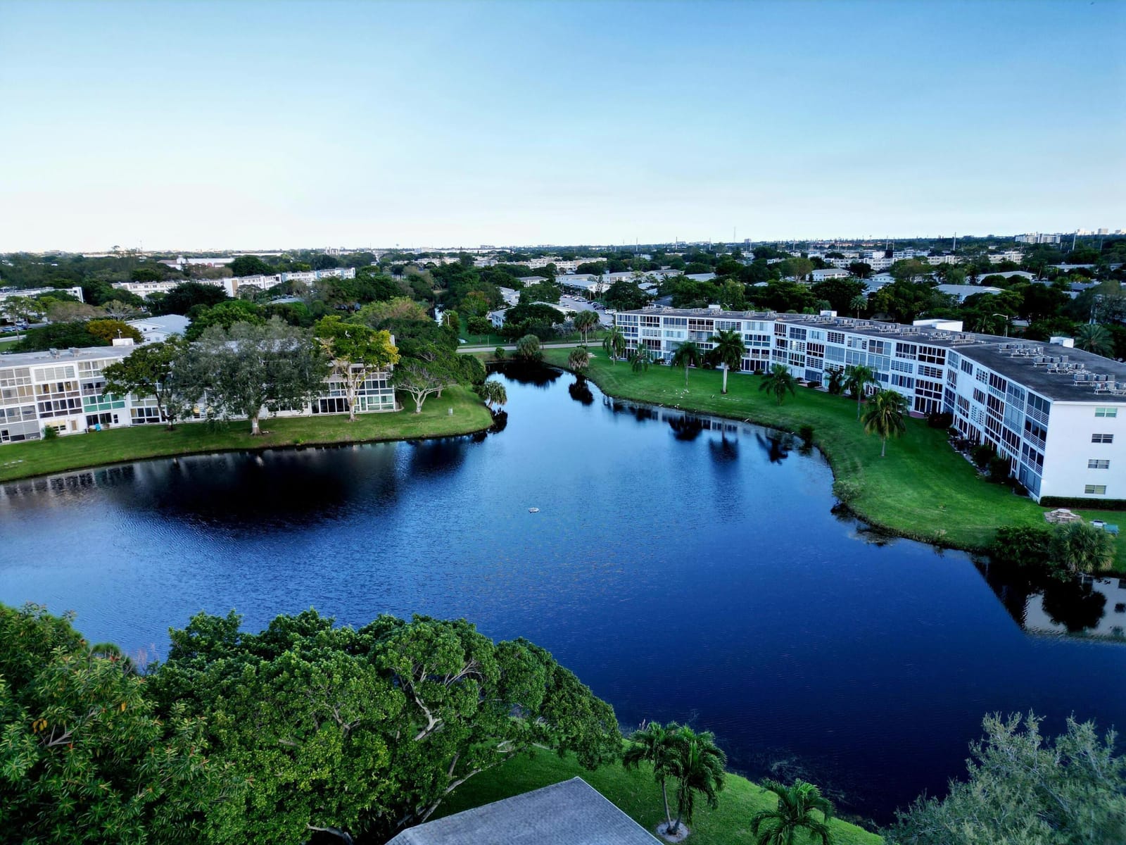 144 Tilford G Place 144, Deerfield Beach, FL 33442 photo 2