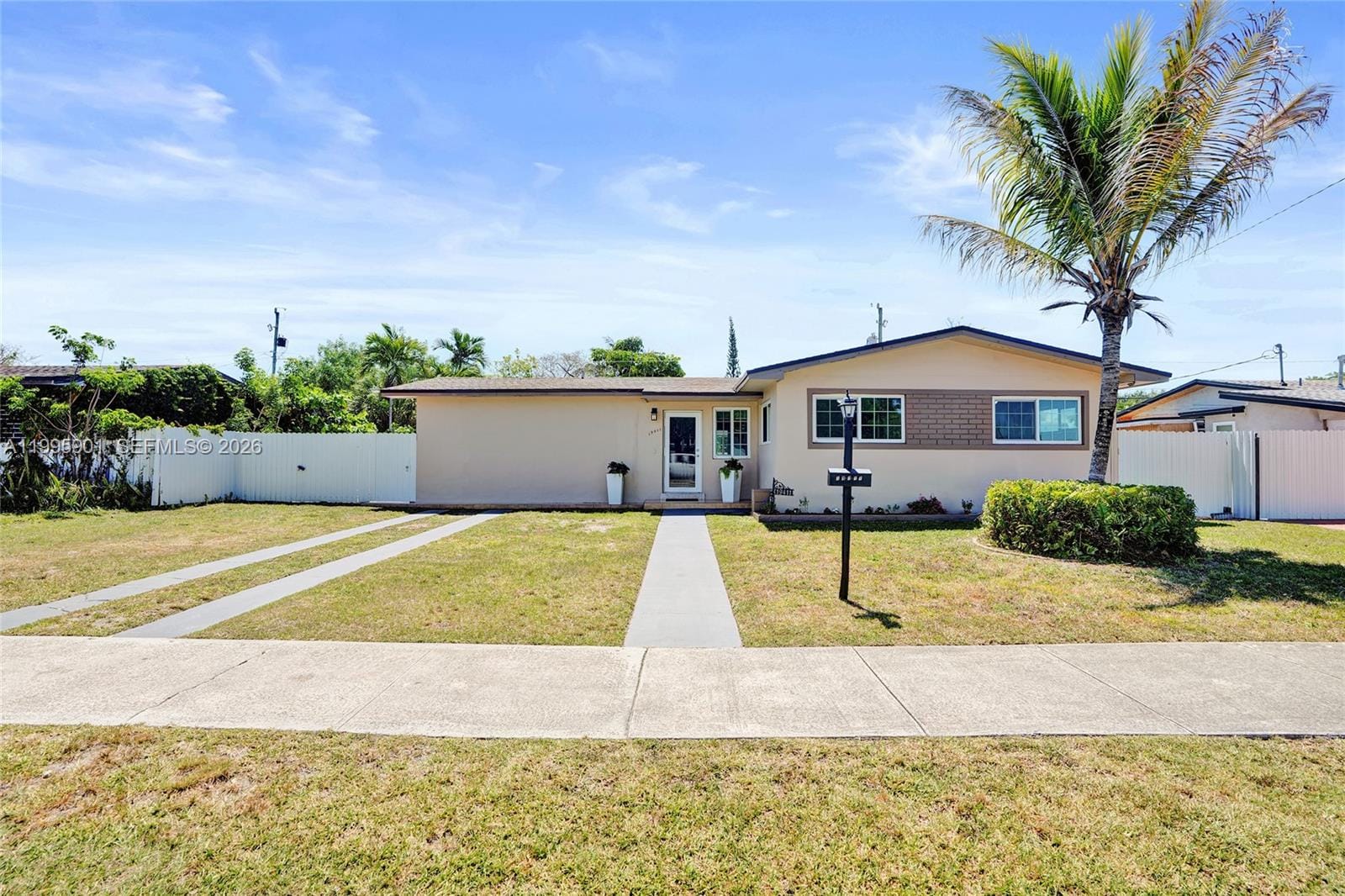 19411 Gulfstream Road, Cutler Bay, FL 33157