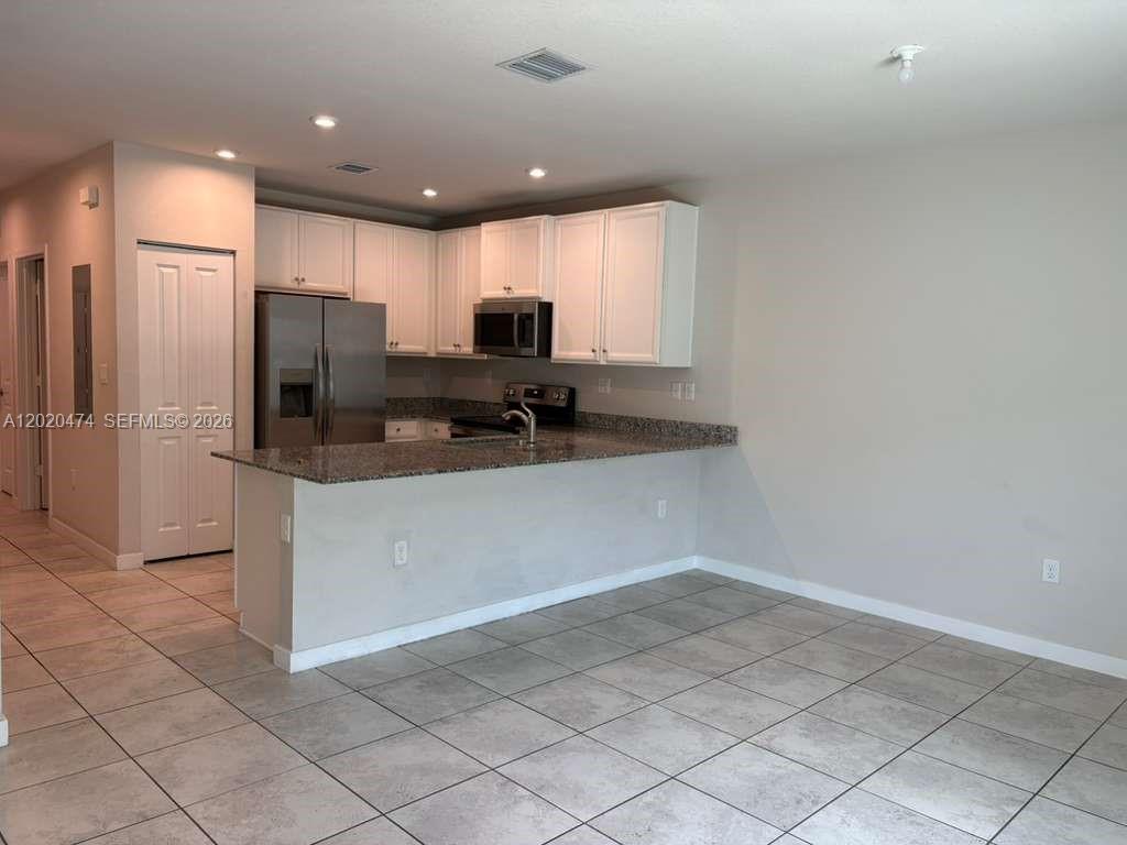 440 NW 11th Avenue 1, Florida City, FL 33034, Florida City