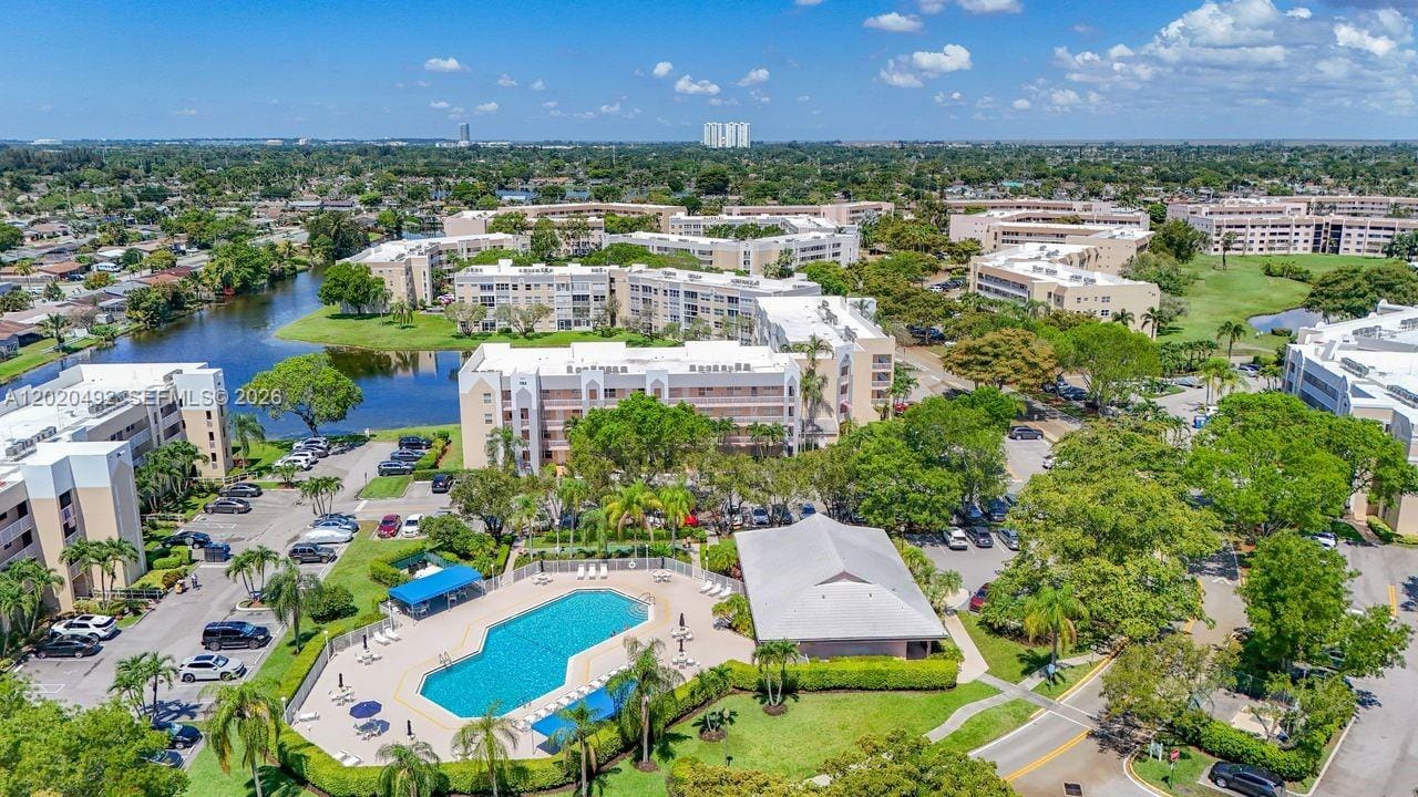 10208 NW 24th Place 203, Sunrise, FL 33322 photo 2