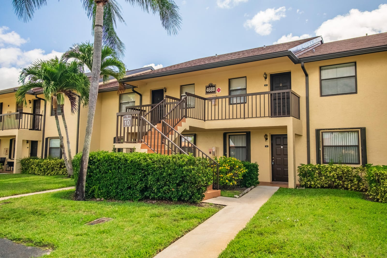 4688 Lucerne Lakes Blvd Boulevard E 104 — photo 3