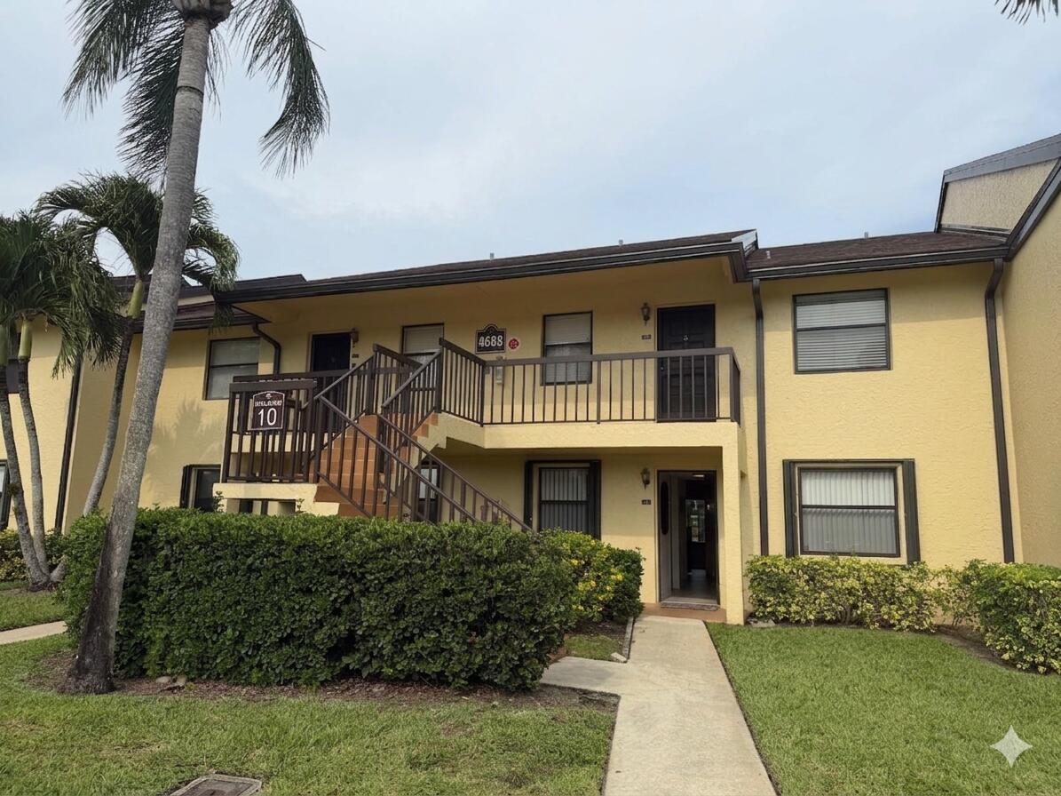 4688 Lucerne Lakes Blvd Boulevard E 104, Lake Worth, FL 33467, Lake Worth