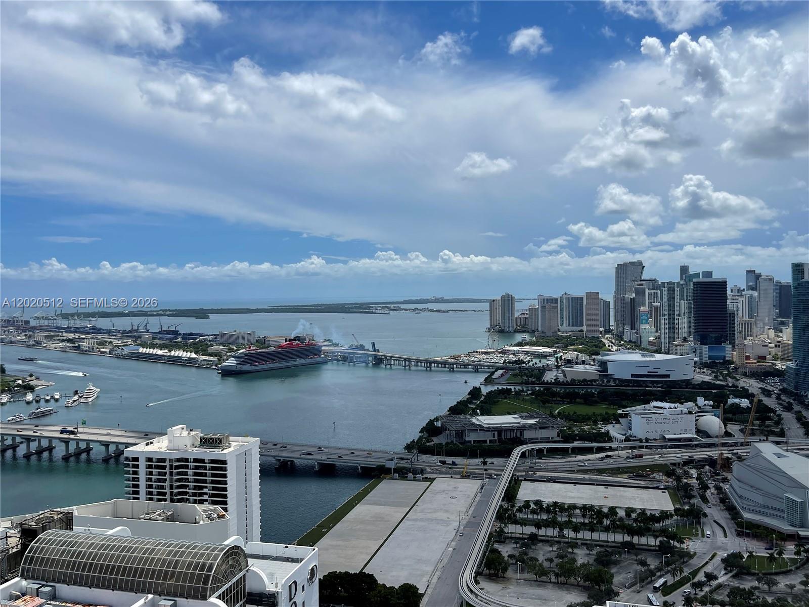 1750 N Bayshore Drive 5614, Miami, FL 33132, Miami