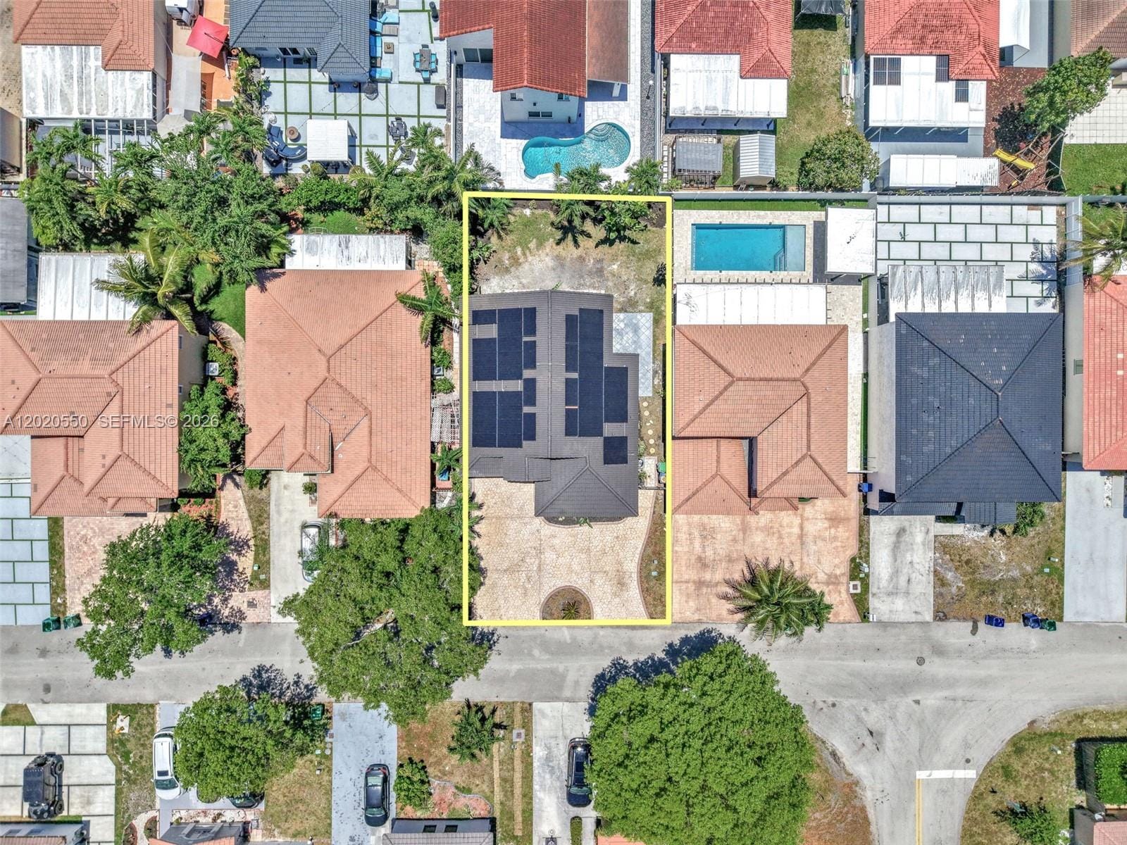 7868 NW 194th Street, Hialeah, FL 33015 photo 3