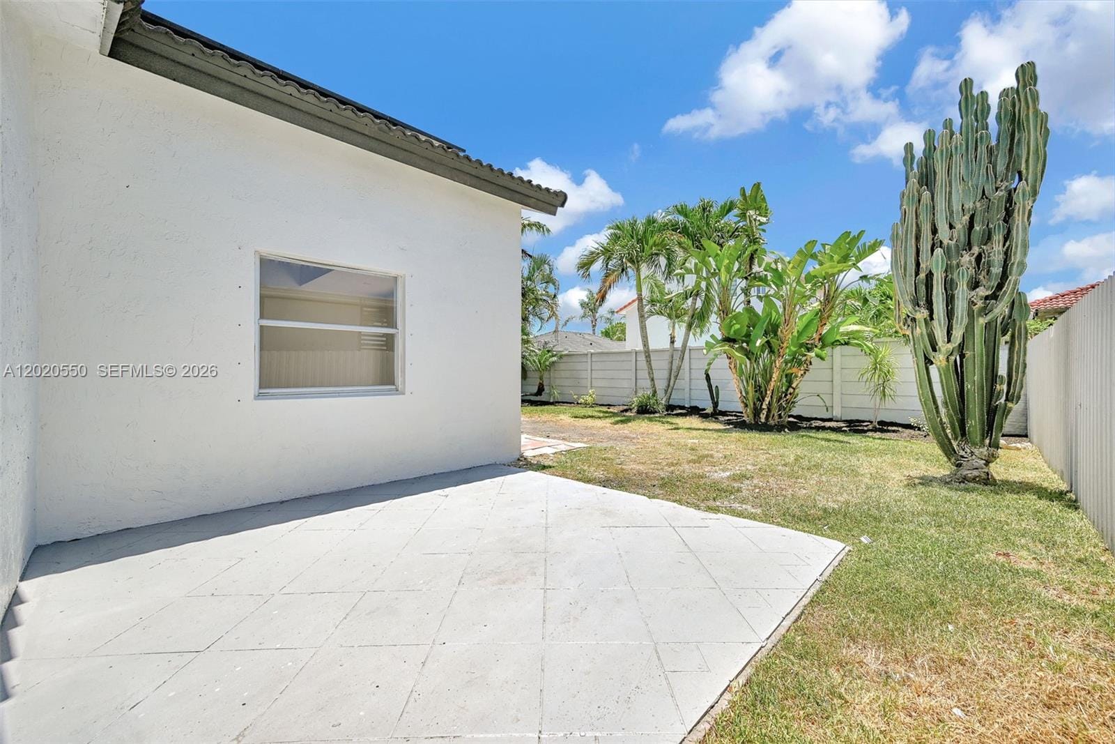 7868 NW 194th Street, Hialeah, FL 33015 photo 6