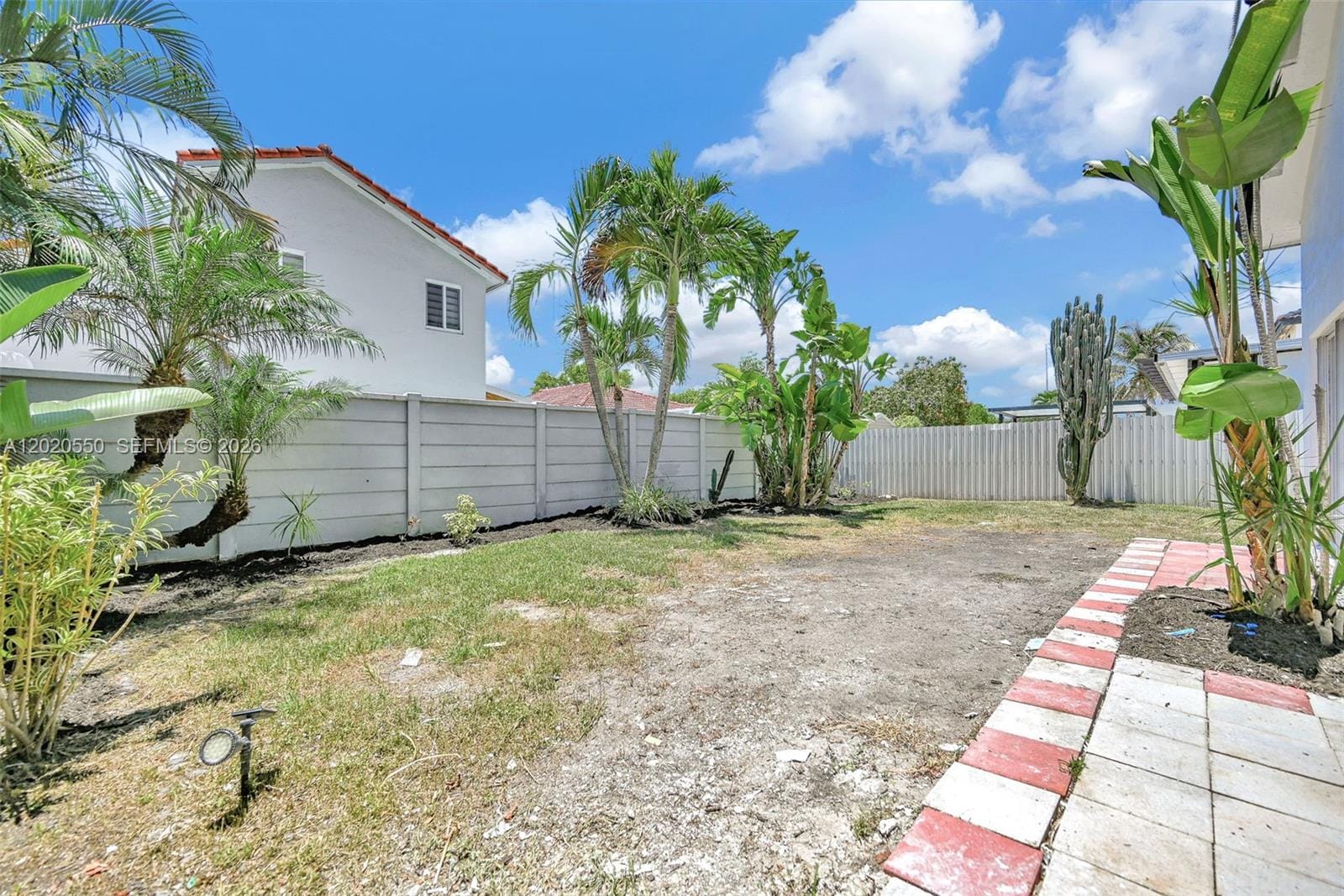 7868 NW 194th Street, Hialeah, FL 33015 photo 9