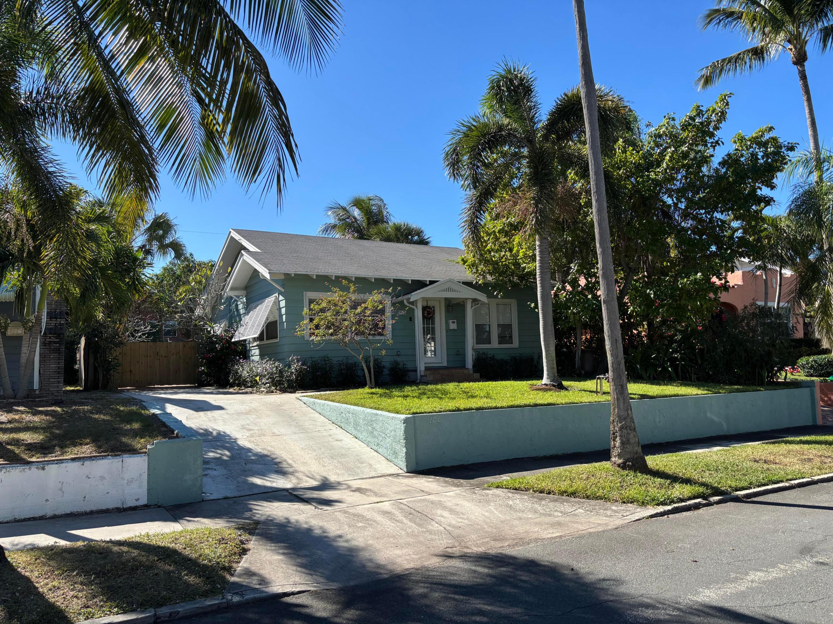 808 Kanuga Drive, West Palm Beach, FL 33401, West Palm Beach