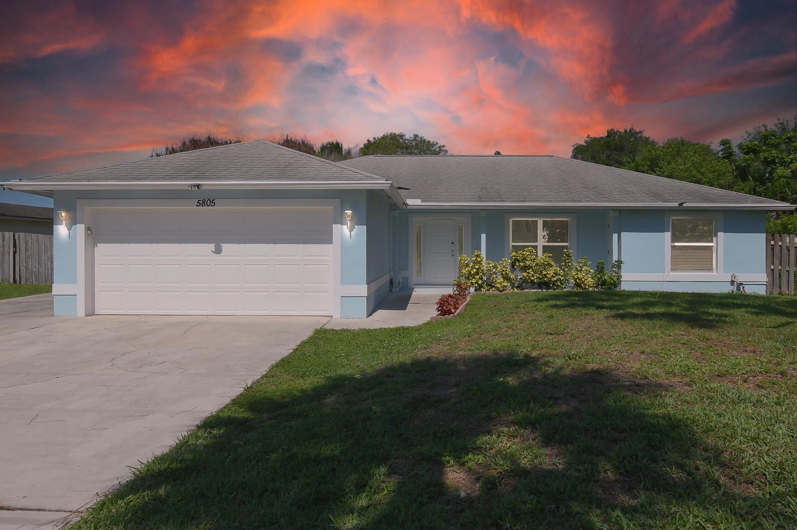 5805 Cassia Drive — photo 2