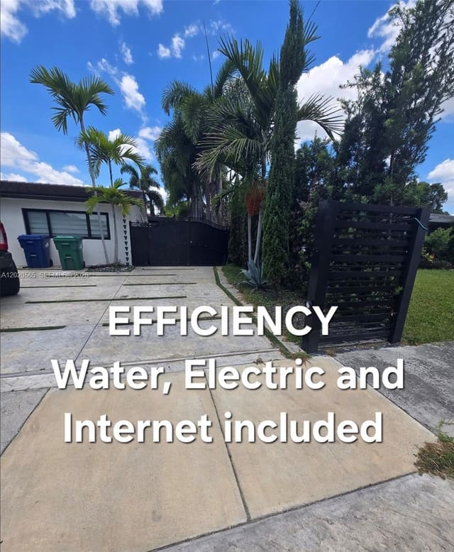 1730 SW 93rd Court Efficiency, Miami, FL 33165
