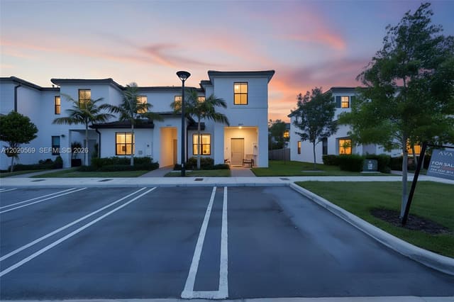 12877 SW 232nd Lane, Homestead, FL 33032