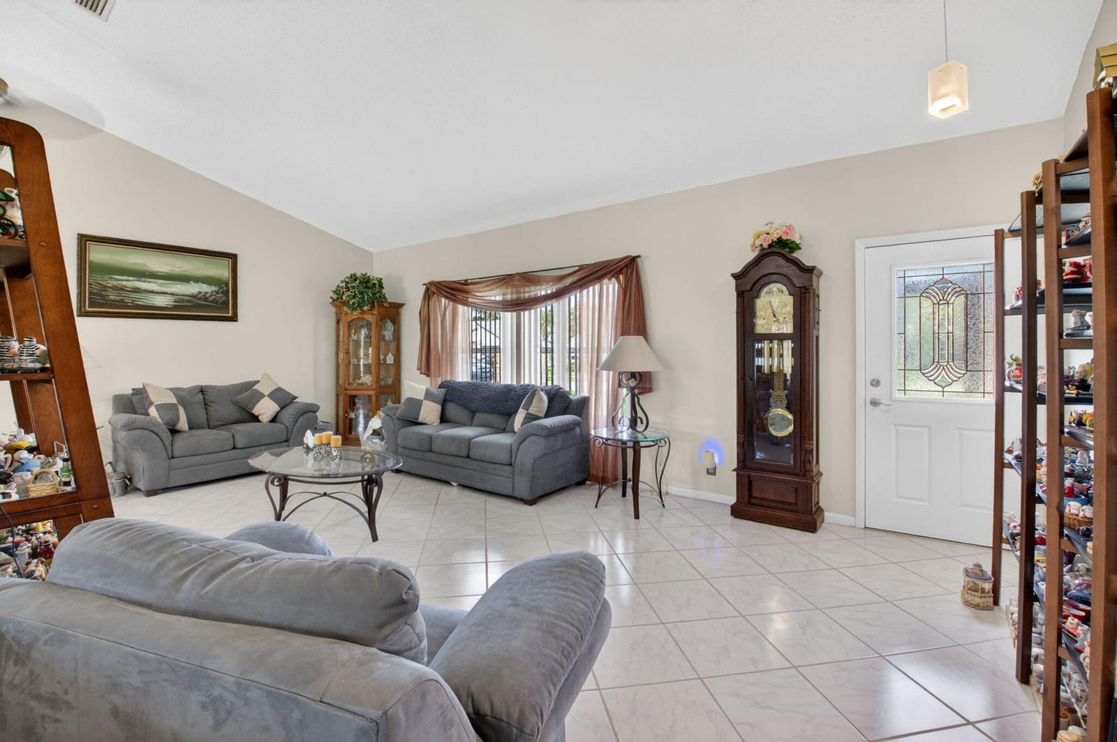8344 Blue Cypress Drive — photo 2