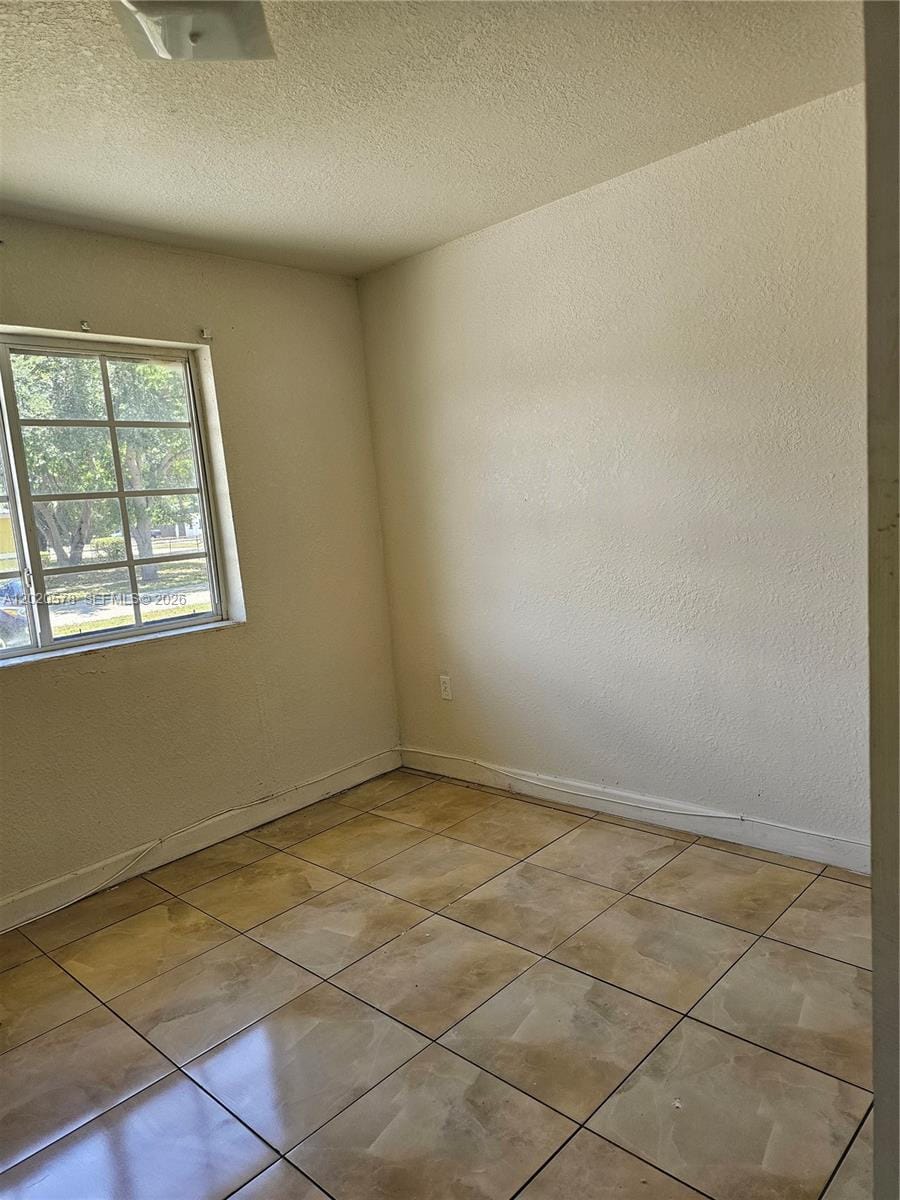 15700 NW 37th Place — photo 5