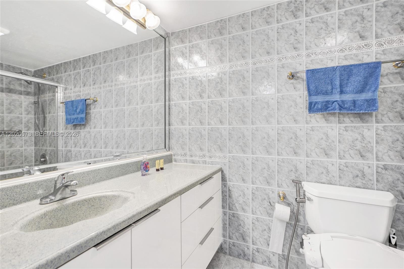 231 174th Street 1611, Sunny Isles Beach, FL 33160 photo 22