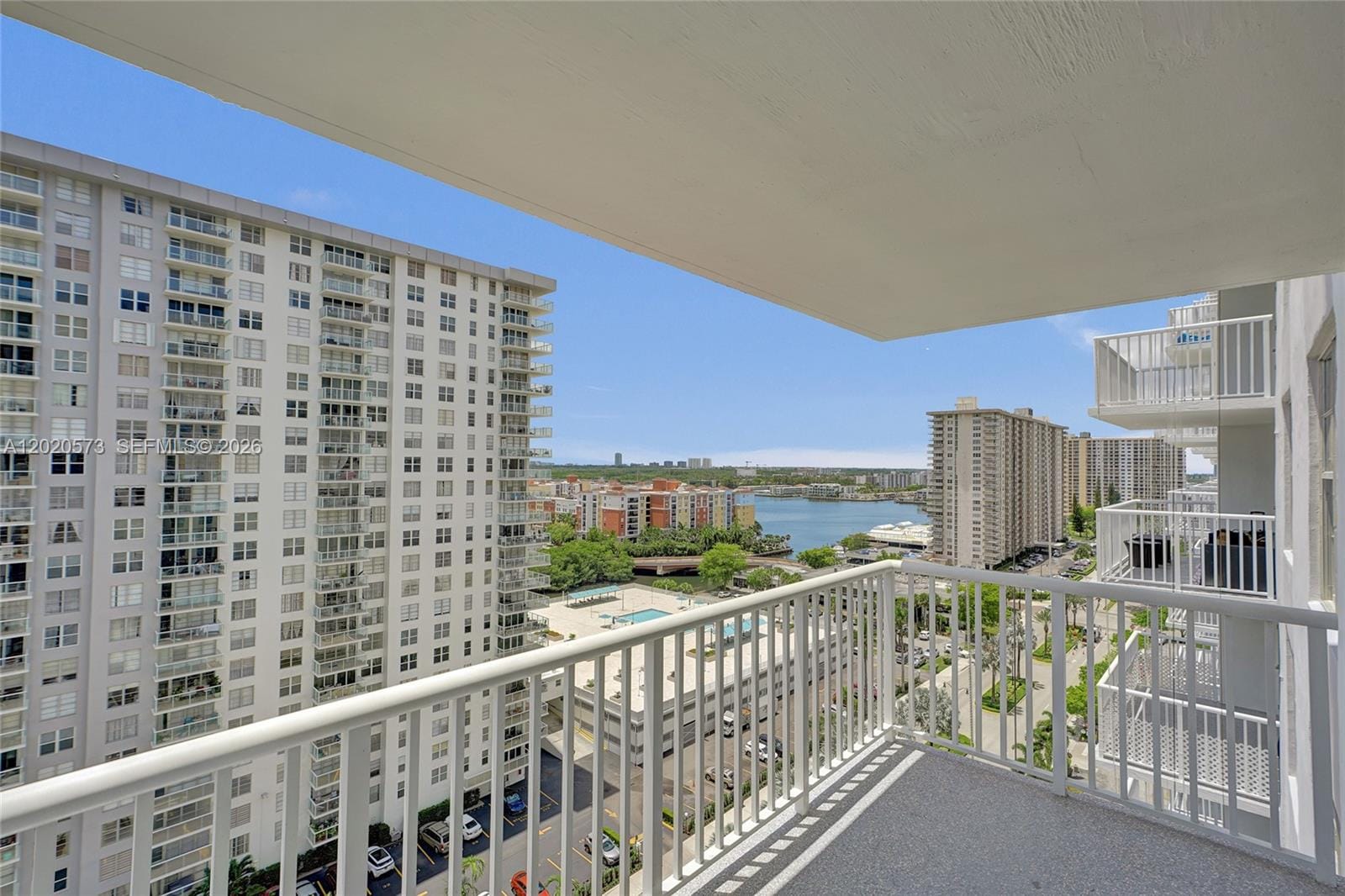 231 174th Street 1611, Sunny Isles Beach, FL 33160 photo 24