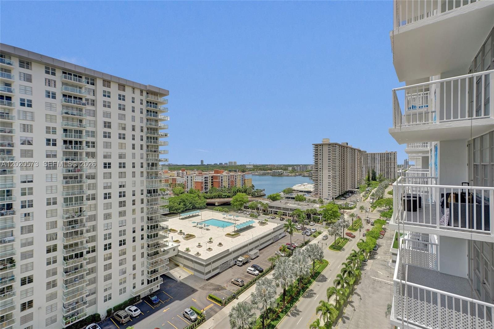 231 174th Street 1611, Sunny Isles Beach, FL 33160 photo 27