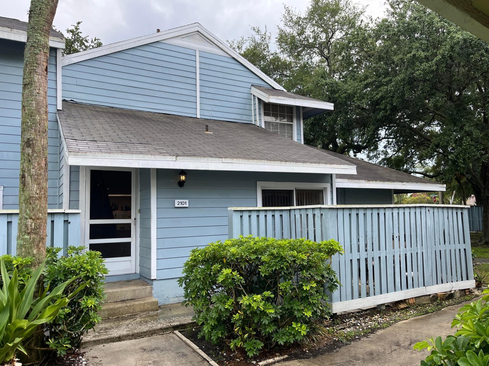 2101 Champions Way — photo 1
