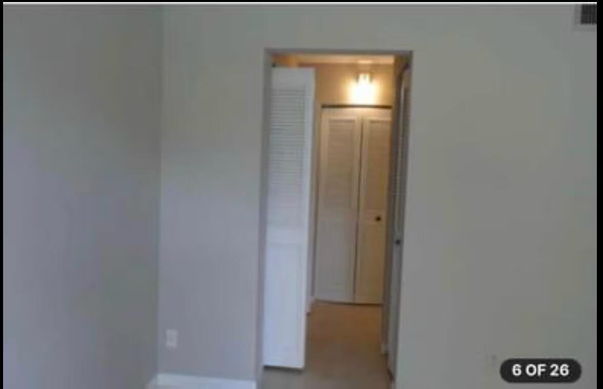 1105 Green Pine Boulevard C1, West Palm Beach, FL 33409 photo 8