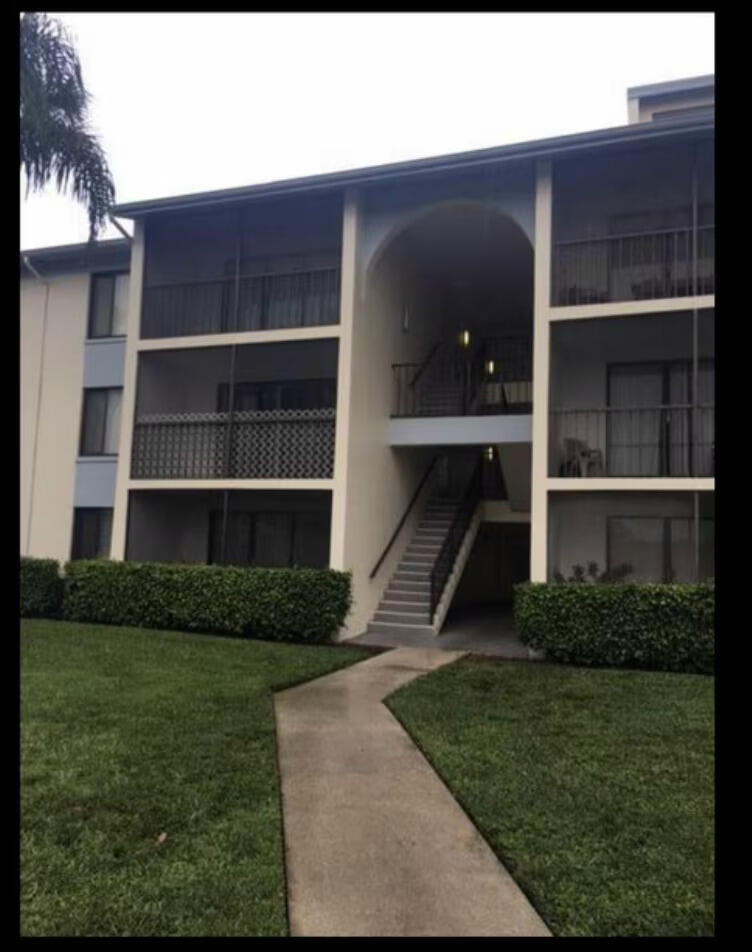 1105 Green Pine Boulevard C1, West Palm Beach, FL 33409, West Palm Beach
