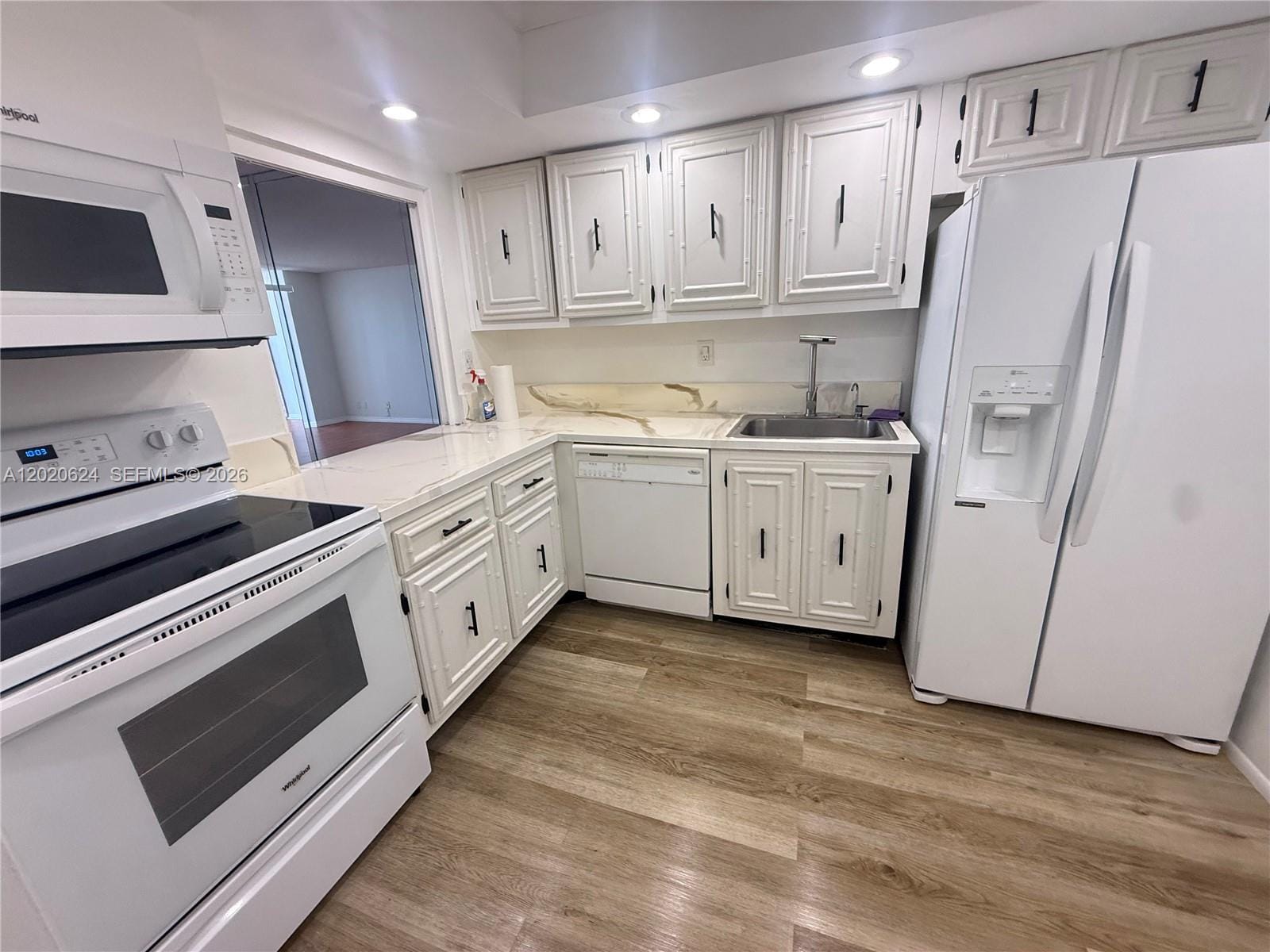 800 Parkview Drive 406, Hallandale Beach, FL 33009 photo 26