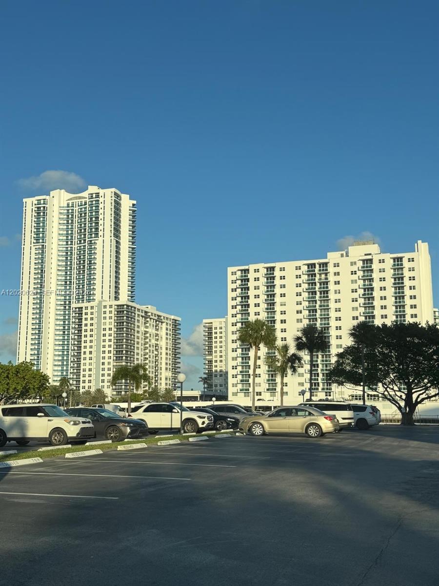 800 Parkview Drive 406, Hallandale Beach, FL 33009, Hallandale Beach