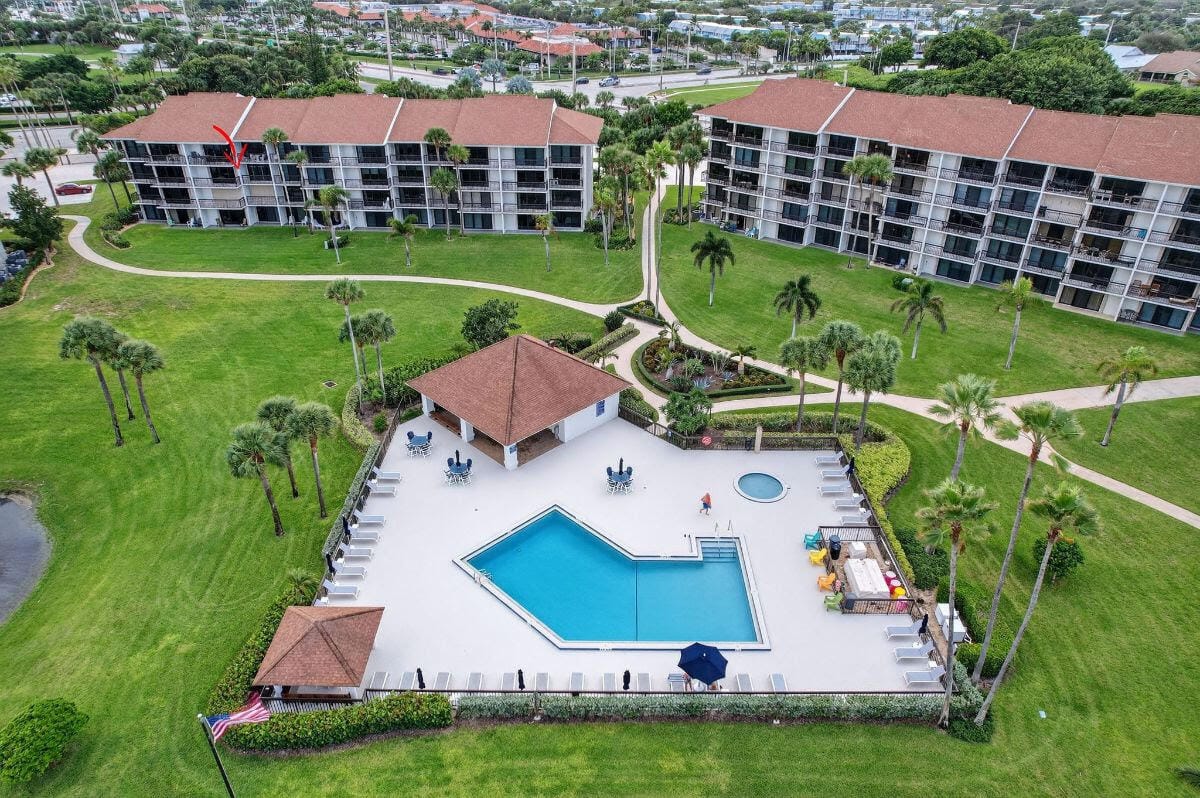 501 S Seas Drive 305 — photo 3