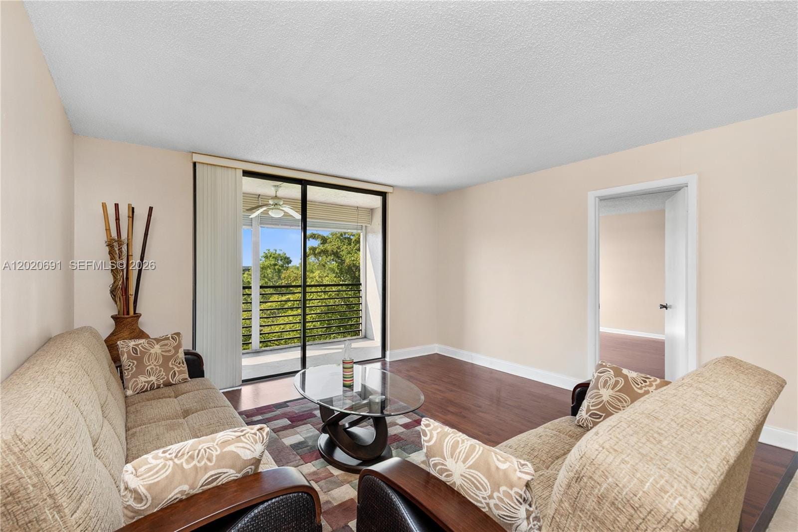 901 Colony Point Circle 521, Pembroke Pines, FL 33026 photo 15