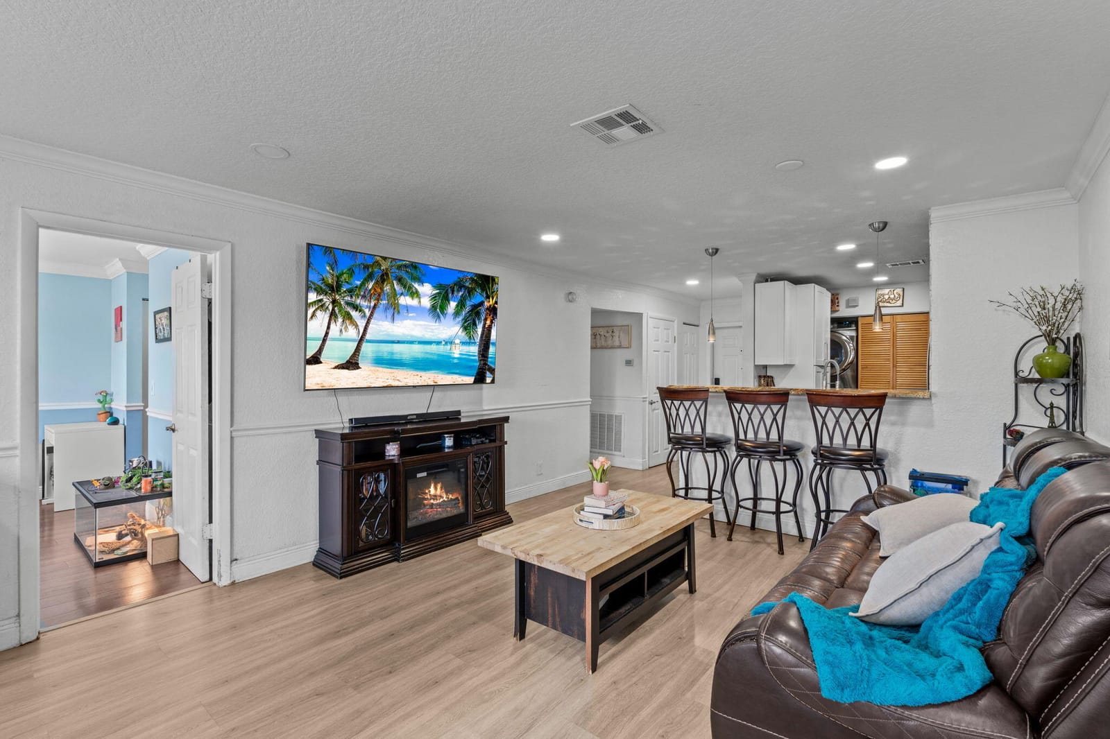 1909 NW 94th Avenue 102a, Coral Springs, FL 33071 photo 3