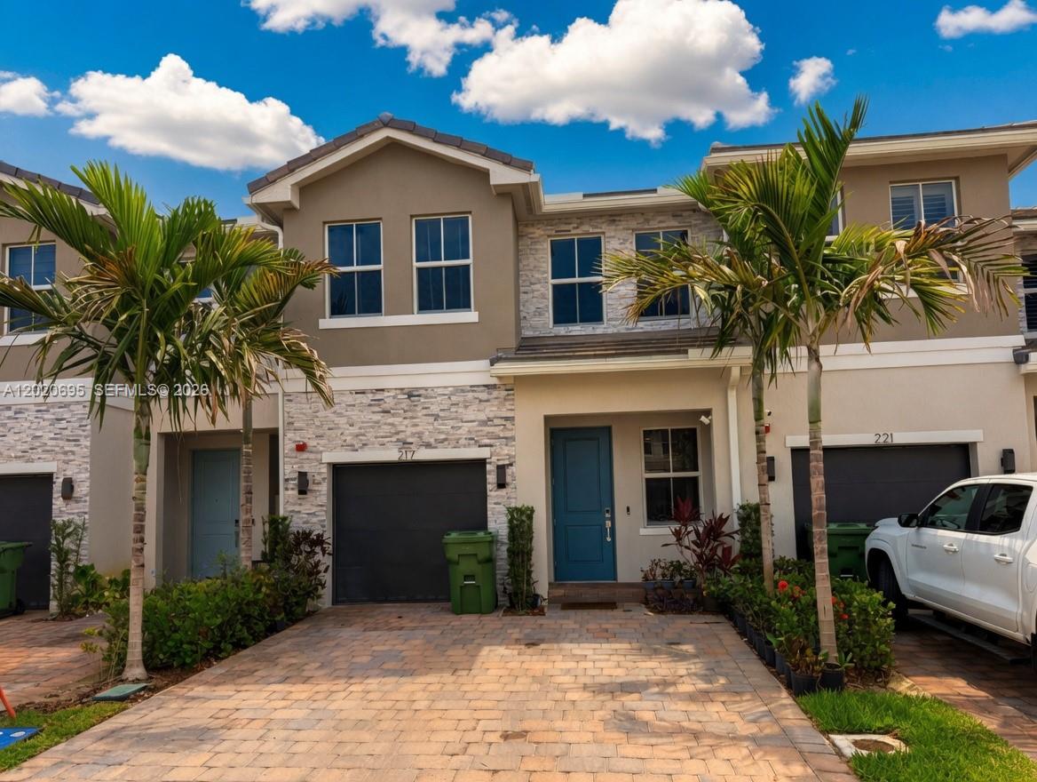 217 SW 170th Avenue, Pembroke Pines, FL 33027, Pembroke Pines