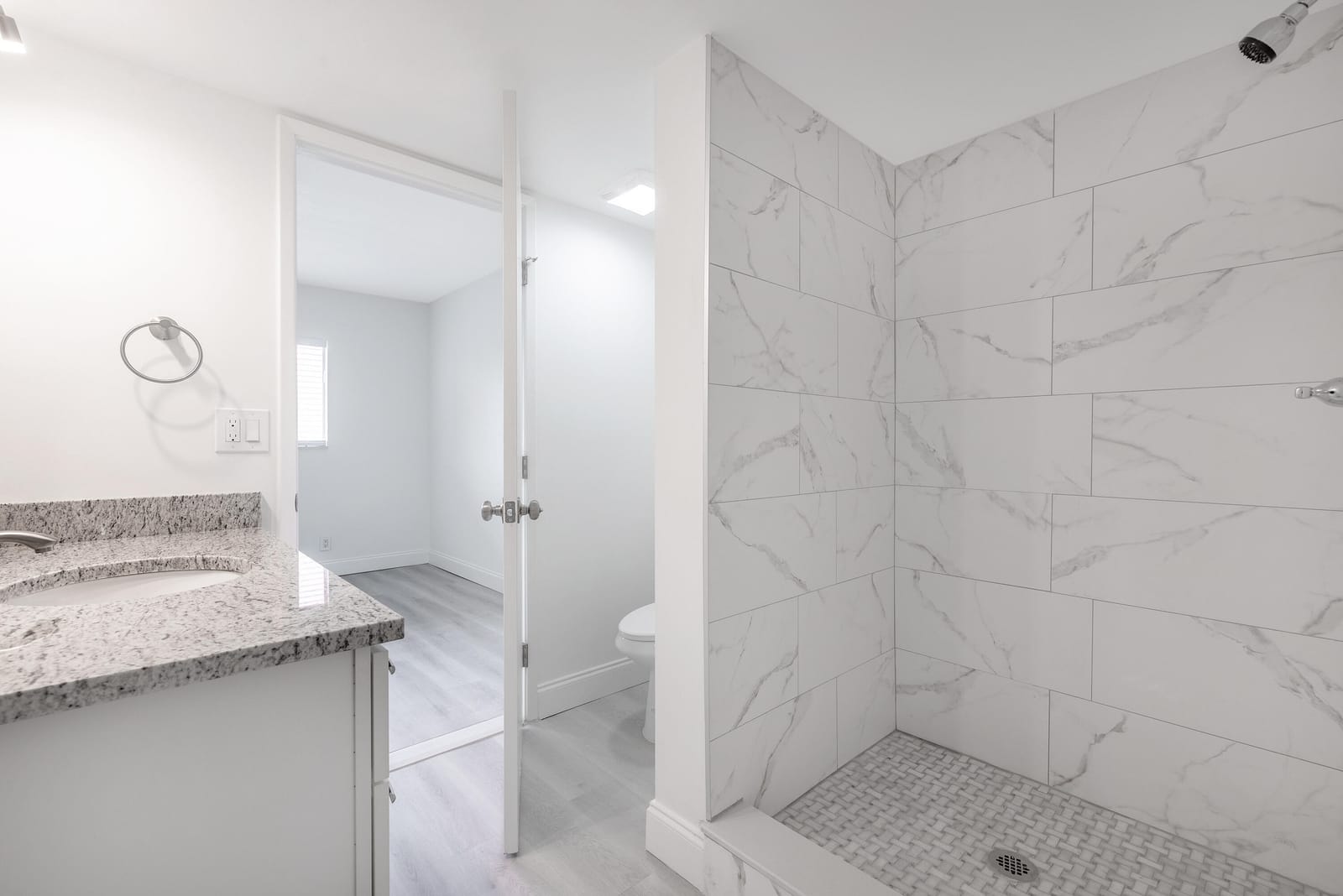 2208 S Cypress Bend Drive 407, Pompano Beach, FL 33069 photo 16