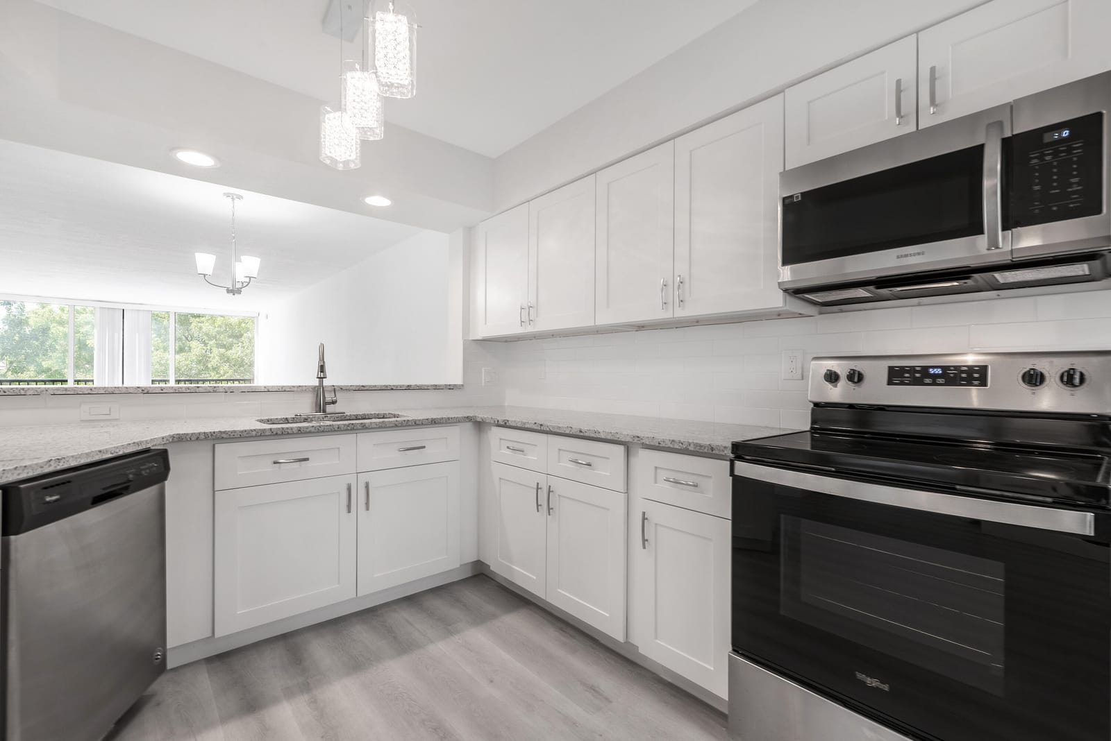 2208 S Cypress Bend Drive 407, Pompano Beach, FL 33069 photo 7